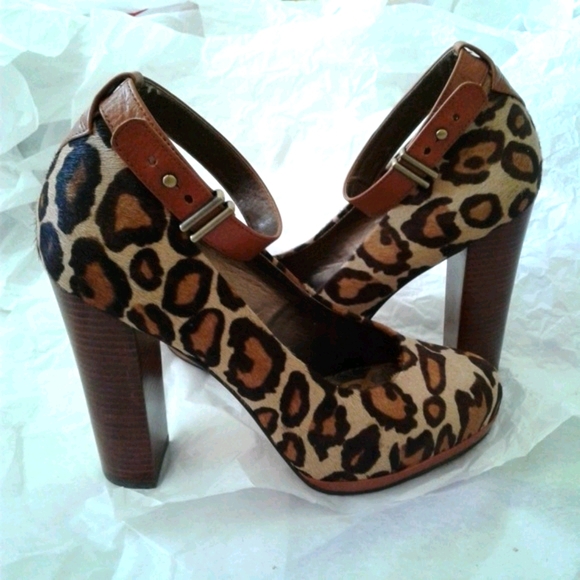 🐆 Sam Edelman 'Lyla' Leopard Print Heels 🐆 - Picture 2 of 8
